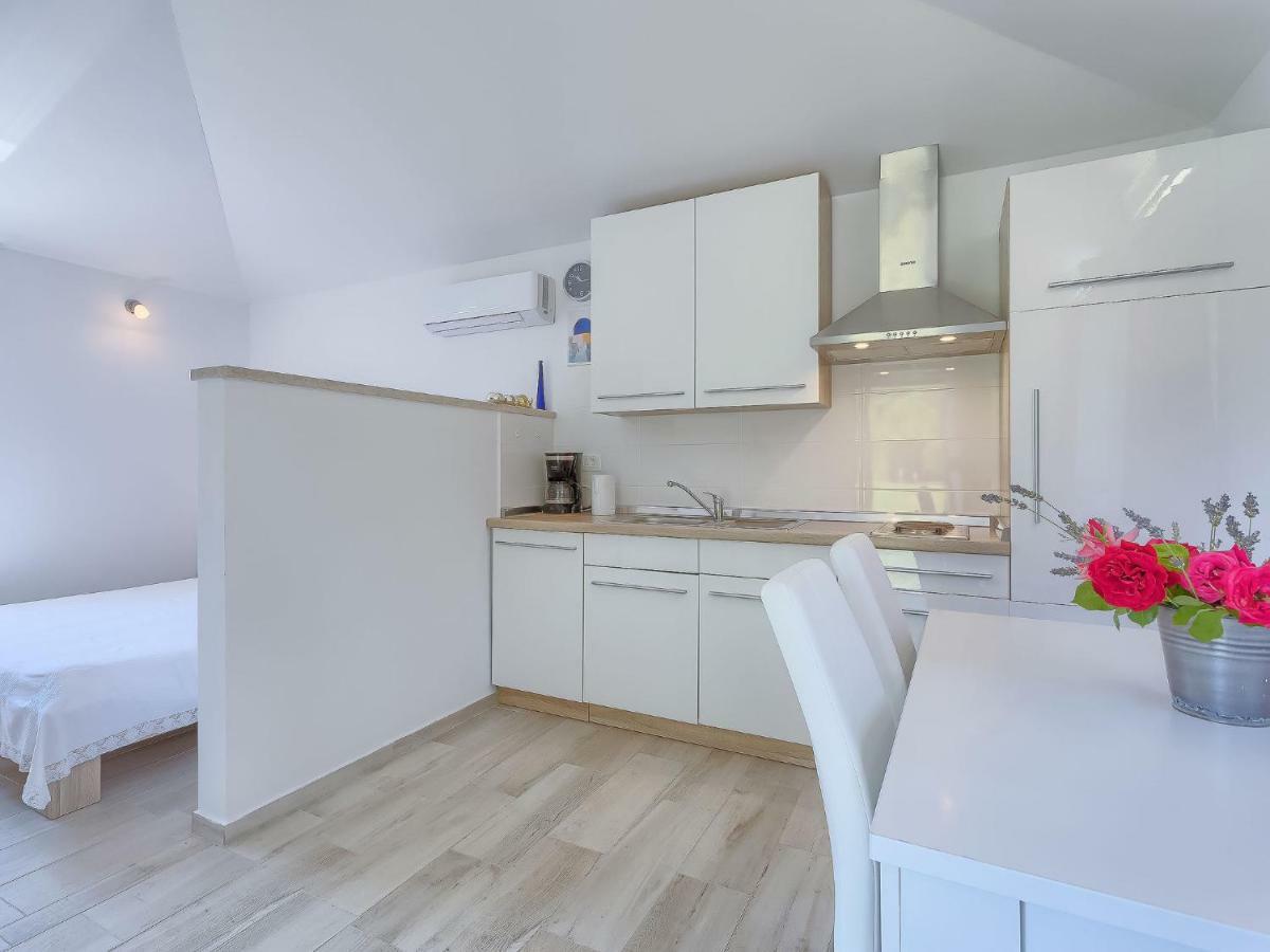 Holiday Home Lucija By Interhome Vinež Zewnętrze zdjęcie